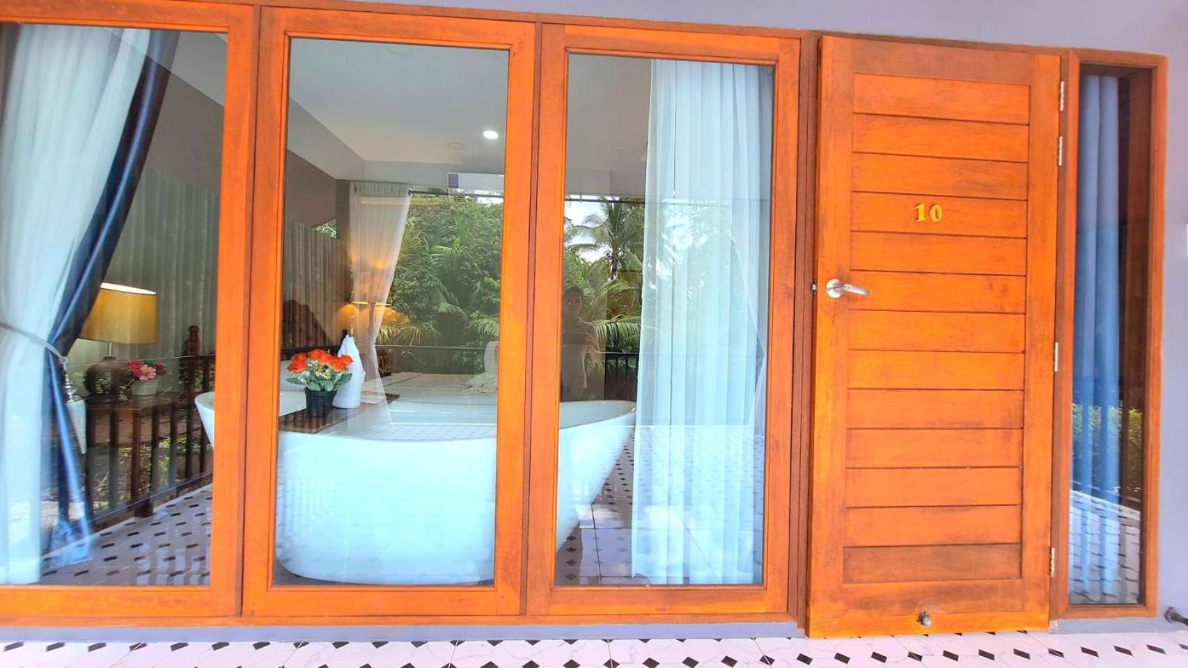 Amantra Homestay & Village Surat Thani Exterior photo